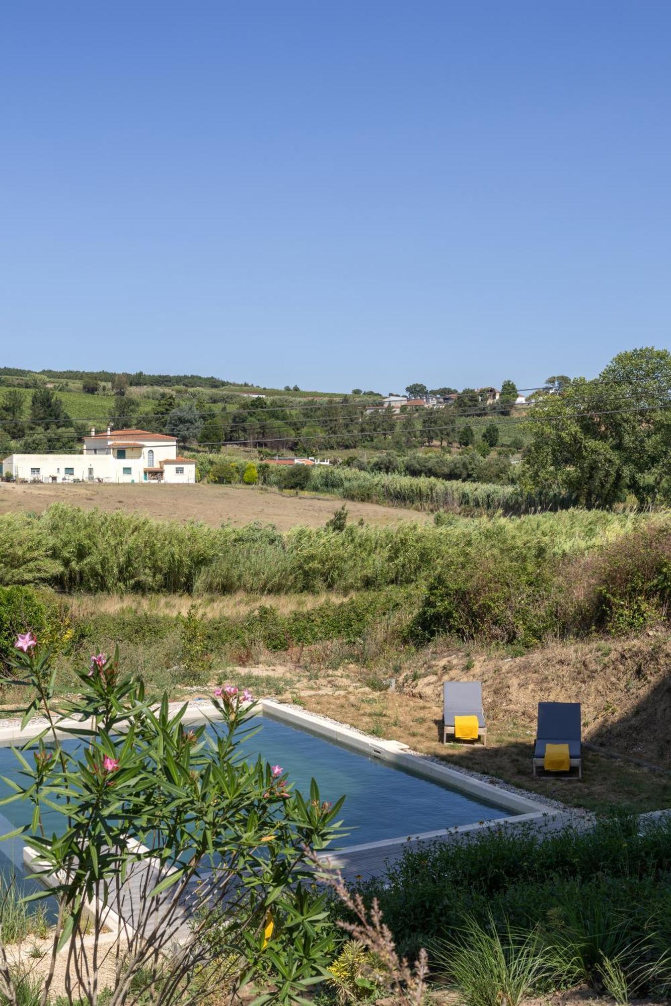 Arneiro Garden House - Country Retreat With Biopool Apartment Alenquer Bagian luar foto